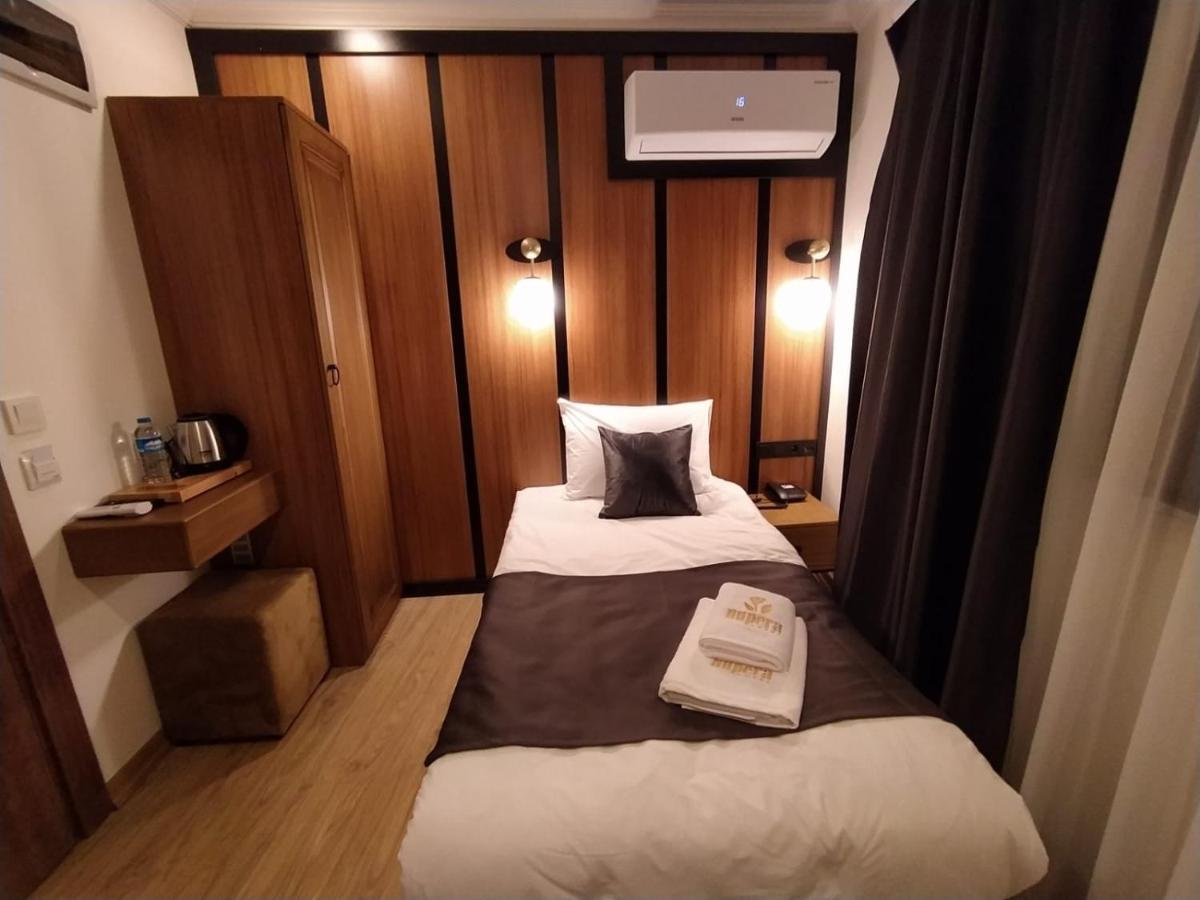 Bed & Breakfast Nupera Istanboel